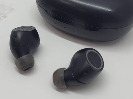 in ear jbl free ii