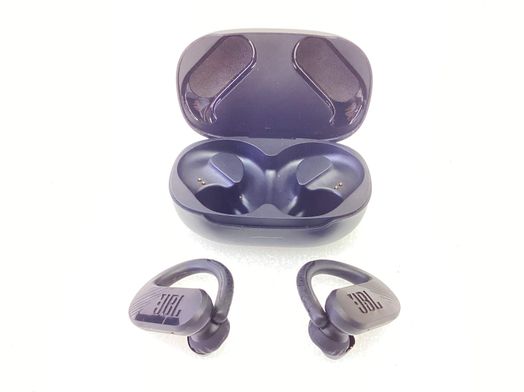 in ear jbl	logitech endurance peak 3