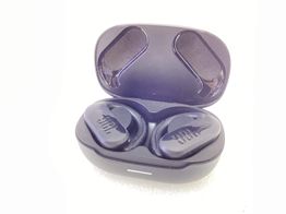 in ear jbl	logitech endurance peak 3