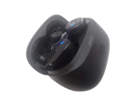in ear jbl tune buds 2