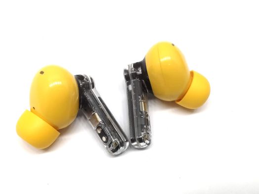 in ear nothing ear 1