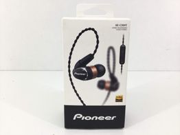 in ear pioneer se-ch9t