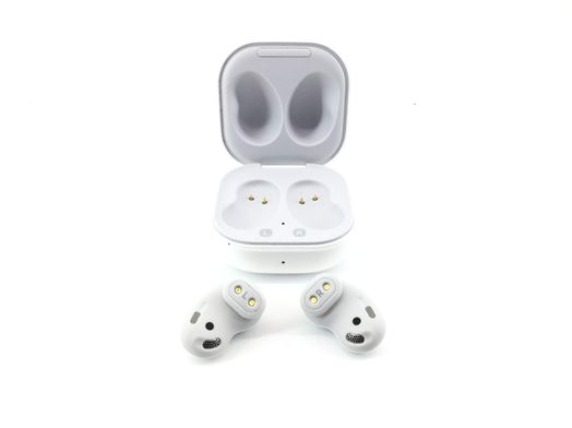 in ear samsung buds live