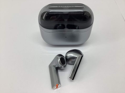 in ear samsung galaxy buds 3