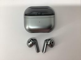 in ear samsung galaxy buds 3
