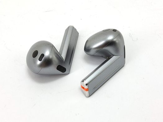 in ear samsung galaxy buds 3