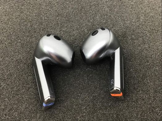 in ear samsung galaxy buds 3