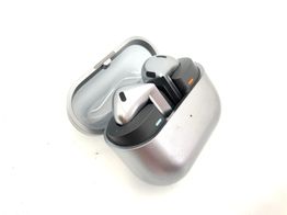 in ear samsung galaxy buds 3