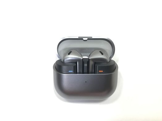 in ear samsung galaxy buds 3