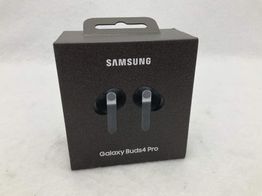 in ear samsung galaxy buds 4 pro