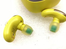 in ear sony wf-sp700n
