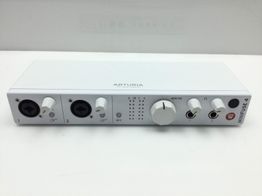 interface arturia minifuse 4