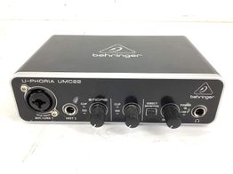 interface behringer u-phoria umc22