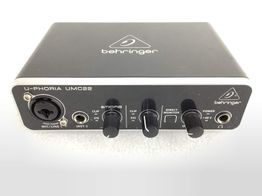 interface behringer u-phoria umc22