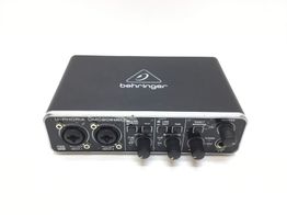 interface behringer umc202hd