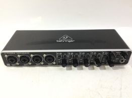 interface behringer umc404hd