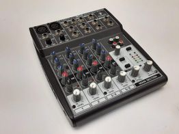 interface behringer xenyx 802