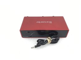 placa de som focusrite scarlet 2i2