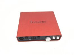 interface focusrite scarlet 6i6