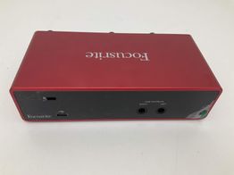 interface focusrite scarlett 2i2