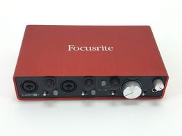 interface focusrite scarlett 2i4