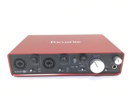 interface focusrite scarlett 2i4