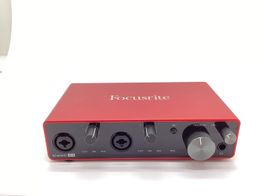 interface focusrite scarlett 4i4