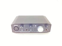 interface mackie onyx artist 1-2