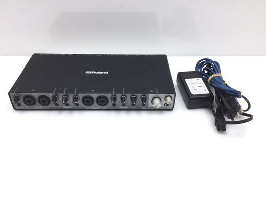 interface roland rubix44