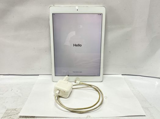 ipad apple ipad air (wi-fi) (a1474) 16gb