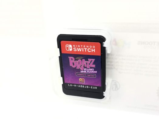 bratz flaunt your fashion n-switch