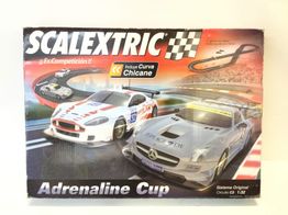 kit pista y coches slot scalextric adrenaline cup