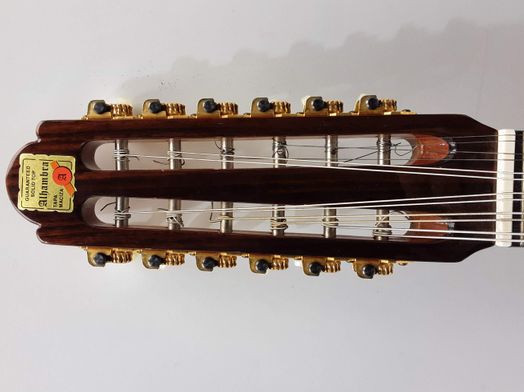 laud alhambra model 4p