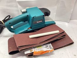 lijadora banda makita 9404