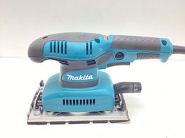 lijadora orbital makita bo3711j