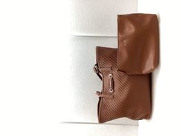 mala al&ccedil;a curta guess