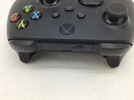 mando xbox series microsoft qat-00002 carbon black