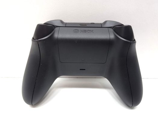 mando xbox series microsoft qat-00002 carbon black