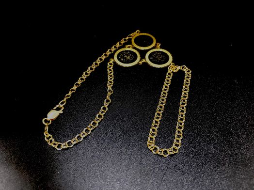 manita oro 18k 