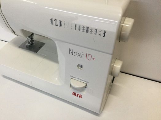 maquina coser alfa next 10+