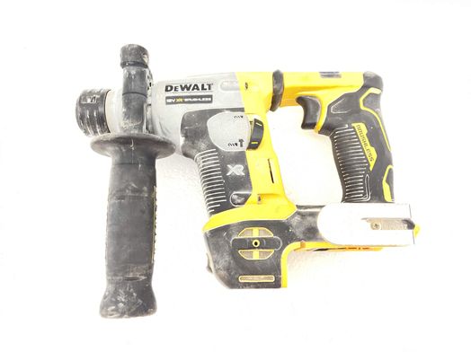martelo a bateria dewalt dch172