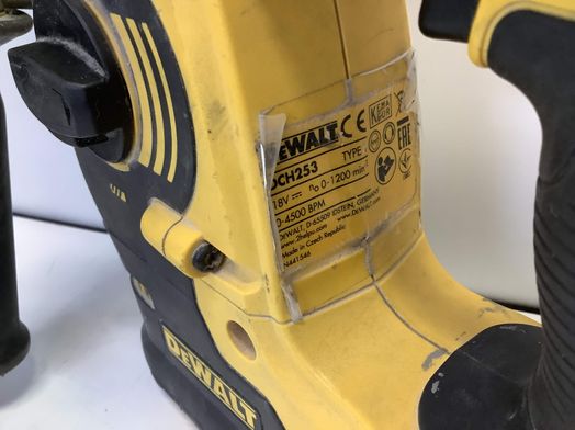 martillo a bateria dewalt d25305k