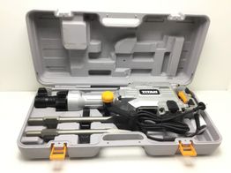 martillo electrico titan ttb811drh