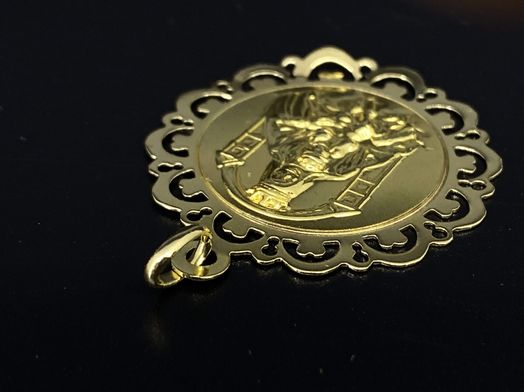 medalla oro 18k 