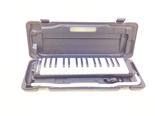 mel&oacute;dica hohner student 32