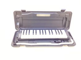 mel&oacute;dica hohner student 32