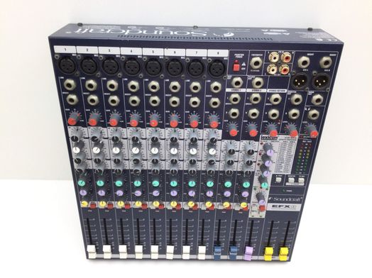 mesa directo soundcraft efx8