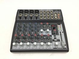 Mesa dj Behringer Xenyx 1202fx