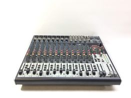 mesa dj behringer xenyx x2222usb
