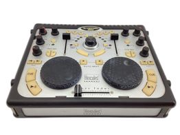 mesa dj hercules dj control mp3